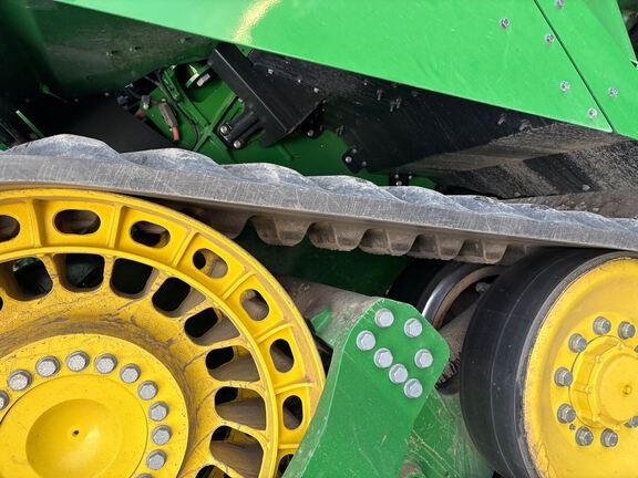 2023 John Deere 9RX 640 Tractor Rubber Track