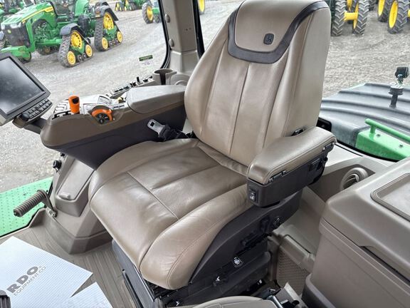 2023 John Deere 9RX 640 Tractor Rubber Track