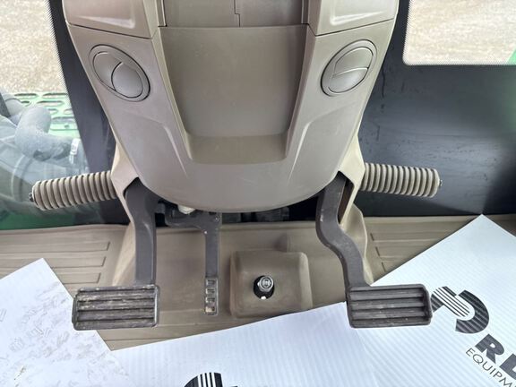 2023 John Deere 9RX 640 Tractor Rubber Track