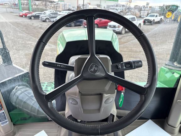 2023 John Deere 9RX 640 Tractor Rubber Track