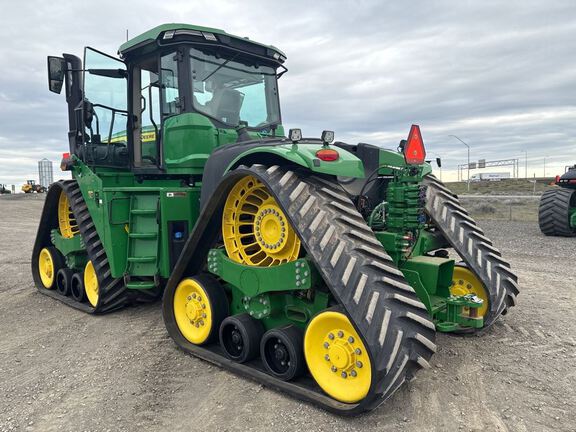 2023 John Deere 9RX 640 Tractor Rubber Track