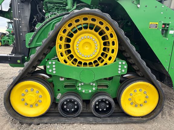 2023 John Deere 9RX 640 Tractor Rubber Track