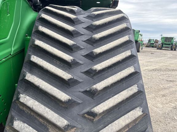 2023 John Deere 9RX 640 Tractor Rubber Track