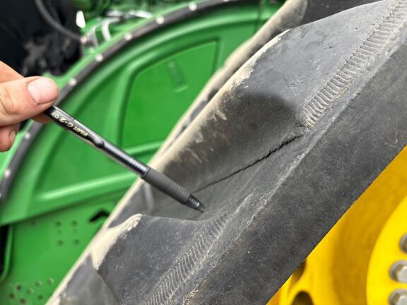 2023 John Deere 9RX 640 Tractor Rubber Track