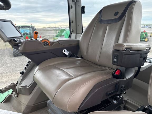 2023 John Deere 9RX 640 Tractor Rubber Track