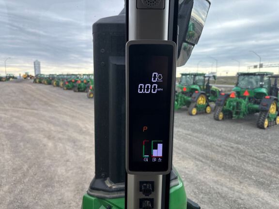 2023 John Deere 9RX 640 Tractor Rubber Track