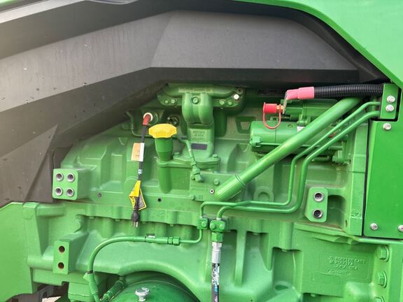 2025 John Deere 8RX 370 Tractor Rubber Track