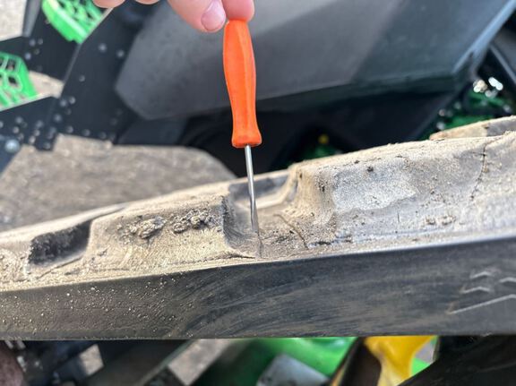 2025 John Deere 8RX 370 Tractor Rubber Track