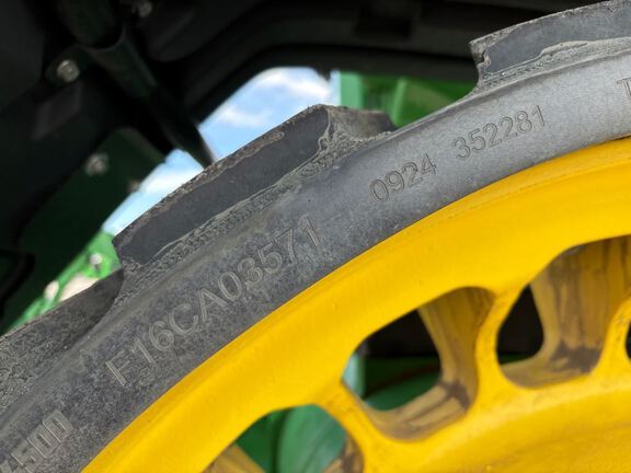 2025 John Deere 8RX 370 Tractor Rubber Track