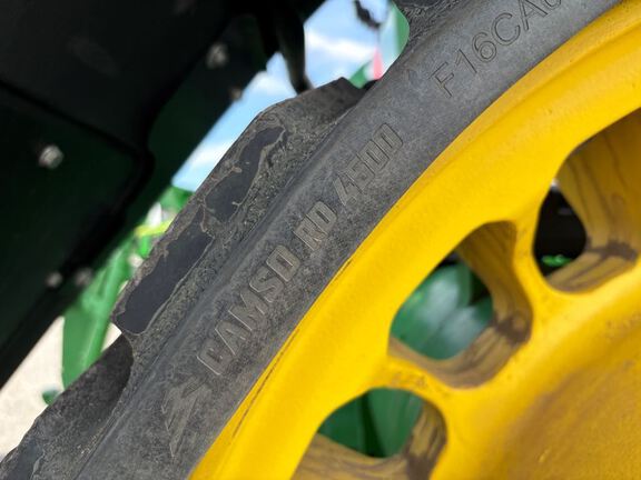 2025 John Deere 8RX 370 Tractor Rubber Track