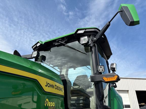 2025 John Deere 8RX 370 Tractor Rubber Track