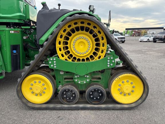 2024 John Deere 9RX 590 Tractor Rubber Track