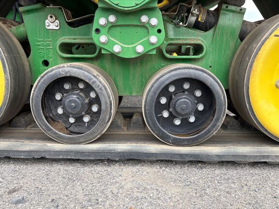 2024 John Deere 9RX 590 Tractor Rubber Track