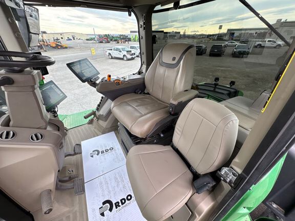 2024 John Deere 9RX 590 Tractor Rubber Track