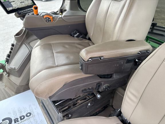 2024 John Deere 9RX 590 Tractor Rubber Track