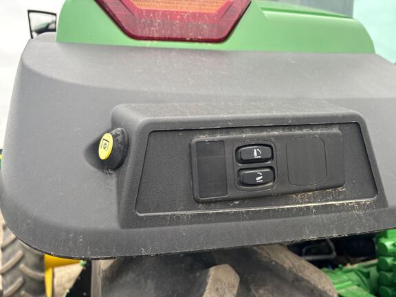 2022 John Deere 8R 340 Tractor