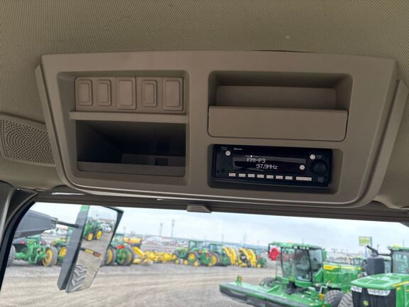 2022 John Deere 8R 340 Tractor