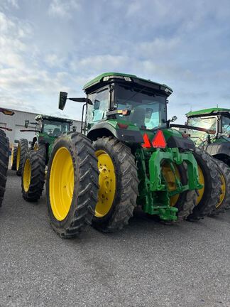 2022 John Deere 8R 340 Tractor