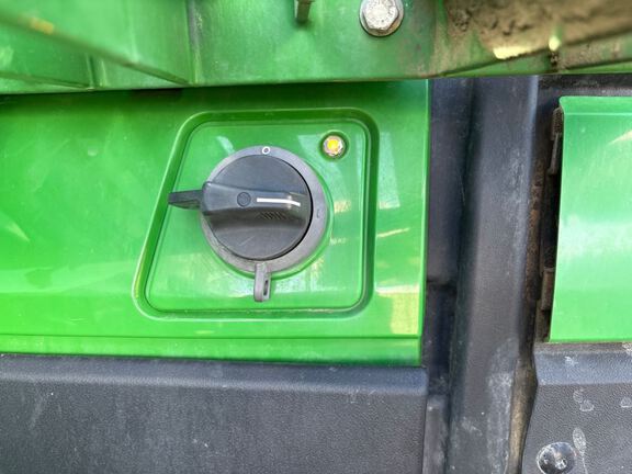 2022 John Deere 8R 340 Tractor