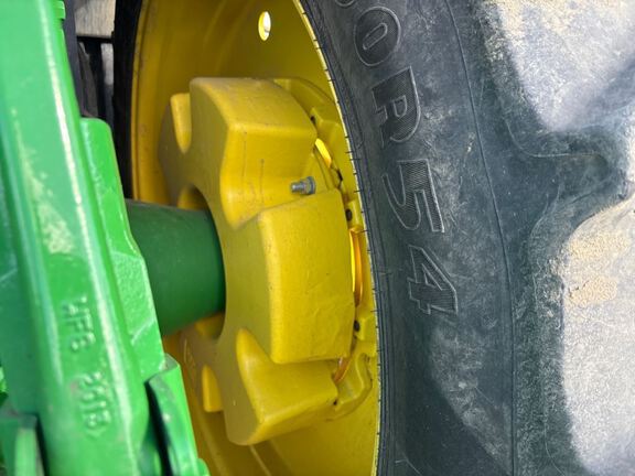 2022 John Deere 8R 340 Tractor