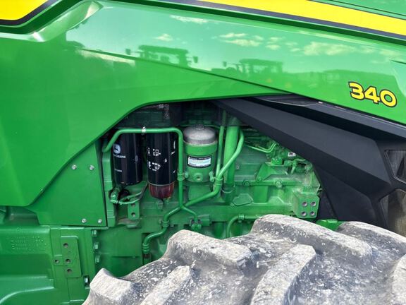 2022 John Deere 8R 340 Tractor