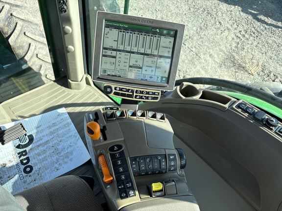 2022 John Deere 8R 340 Tractor