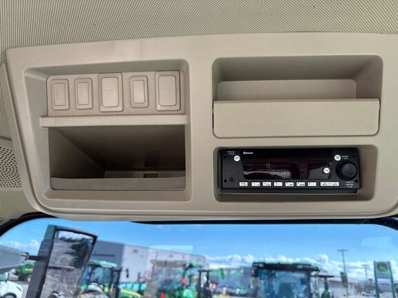 2022 John Deere 8R 340 Tractor