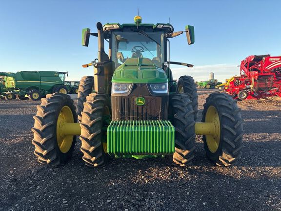 2022 John Deere 8R 340 Tractor