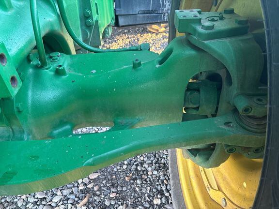 2022 John Deere 8R 340 Tractor