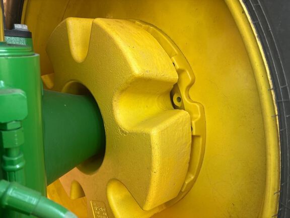 2022 John Deere 8R 340 Tractor