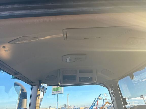 2022 John Deere 8R 340 Tractor