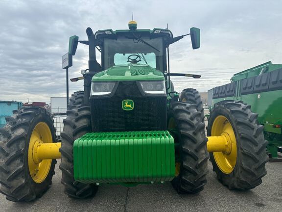2022 John Deere 8R 340 Tractor