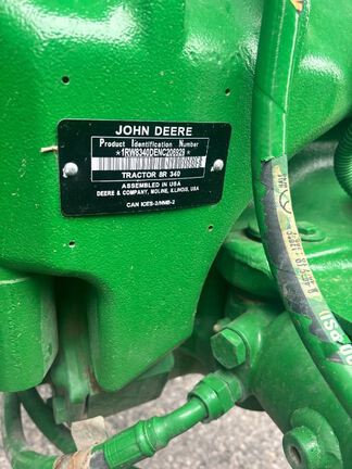 2022 John Deere 8R 340 Tractor