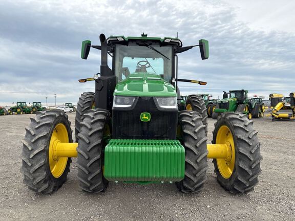 2022 John Deere 8R 340 Tractor
