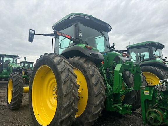 2023 John Deere 8R 340 Tractor