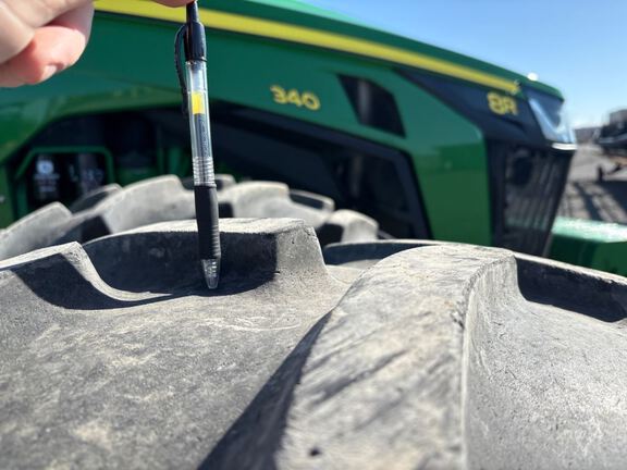 2023 John Deere 8R 340 Tractor