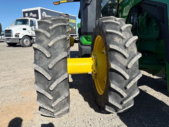 2023 John Deere 8R 340 Tractor
