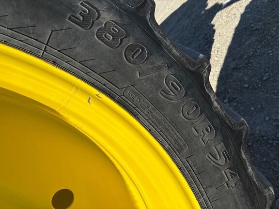 2023 John Deere 8R 340 Tractor