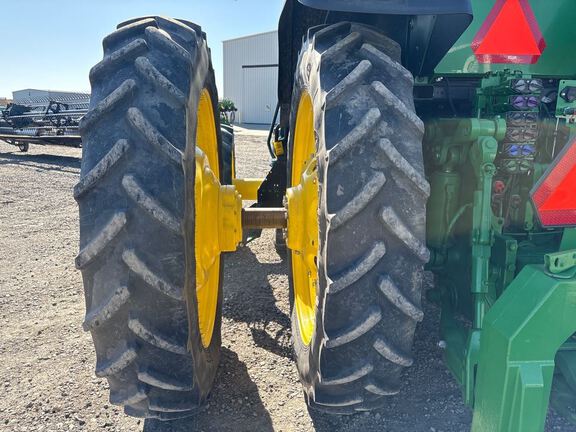 2023 John Deere 8R 340 Tractor