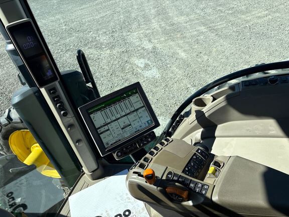 2023 John Deere 8R 340 Tractor