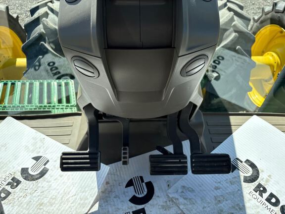 2023 John Deere 8R 340 Tractor