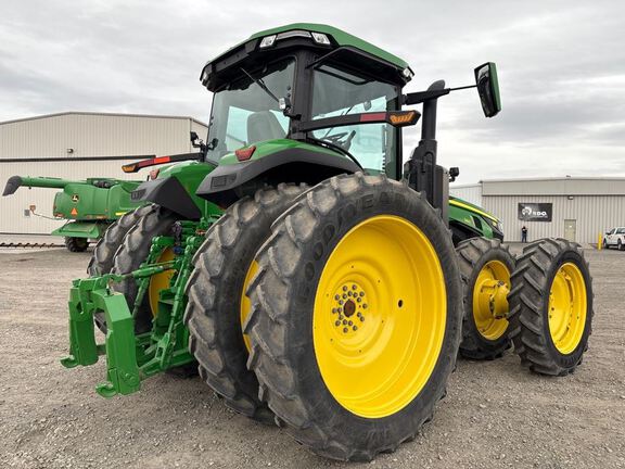2023 John Deere 8R 340 Tractor