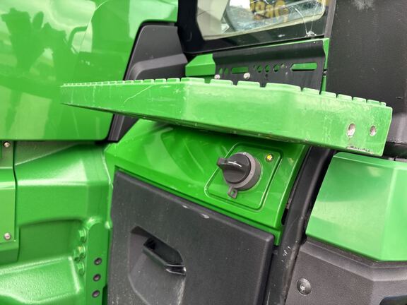 2023 John Deere 8R 340 Tractor