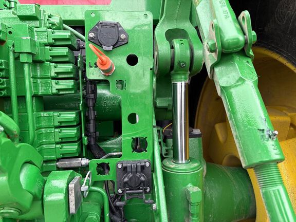 2023 John Deere 8R 340 Tractor