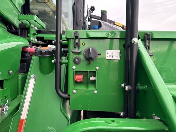2024 John Deere 9RT 590 Tractor Rubber Track