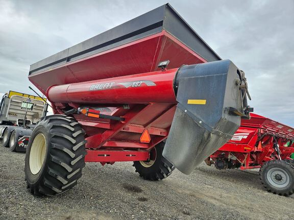2013 Unverferth 882 Grain Cart