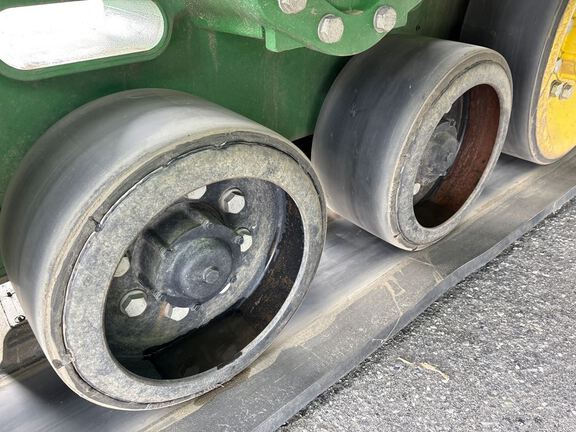 2024 John Deere 9RX 590 Tractor Rubber Track