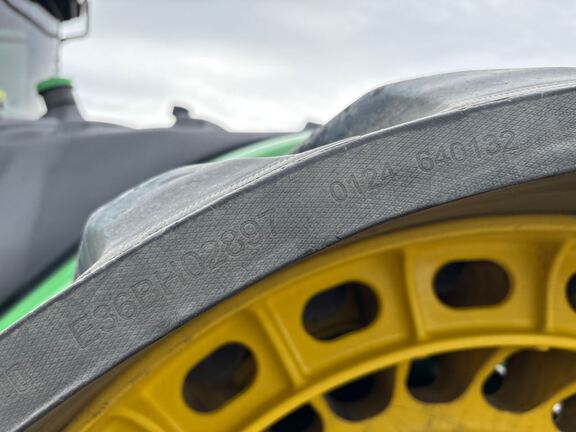 2024 John Deere 9RX 590 Tractor Rubber Track