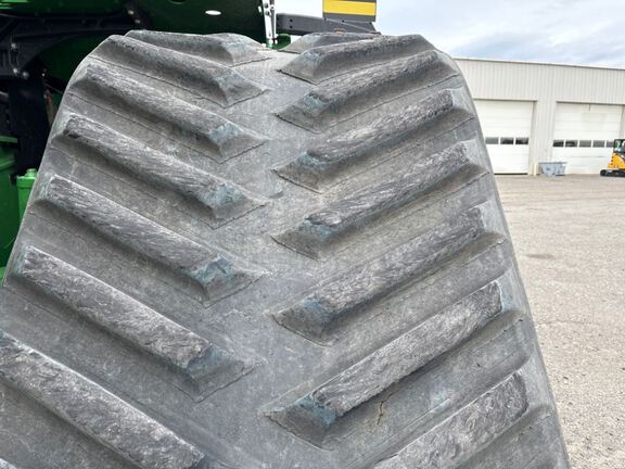 2024 John Deere 9RX 590 Tractor Rubber Track