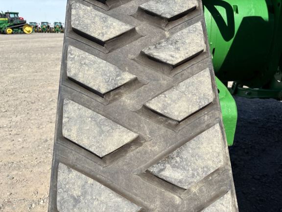 2025 John Deere 8RX 410 Tractor Rubber Track